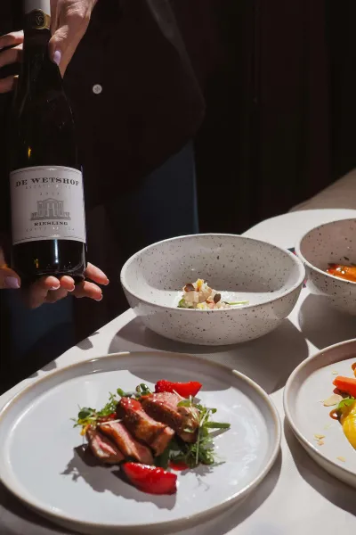 How to Arrange an Escort Dinner Date in Soho