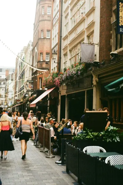 Exciting Escort Date Ideas in Soho
