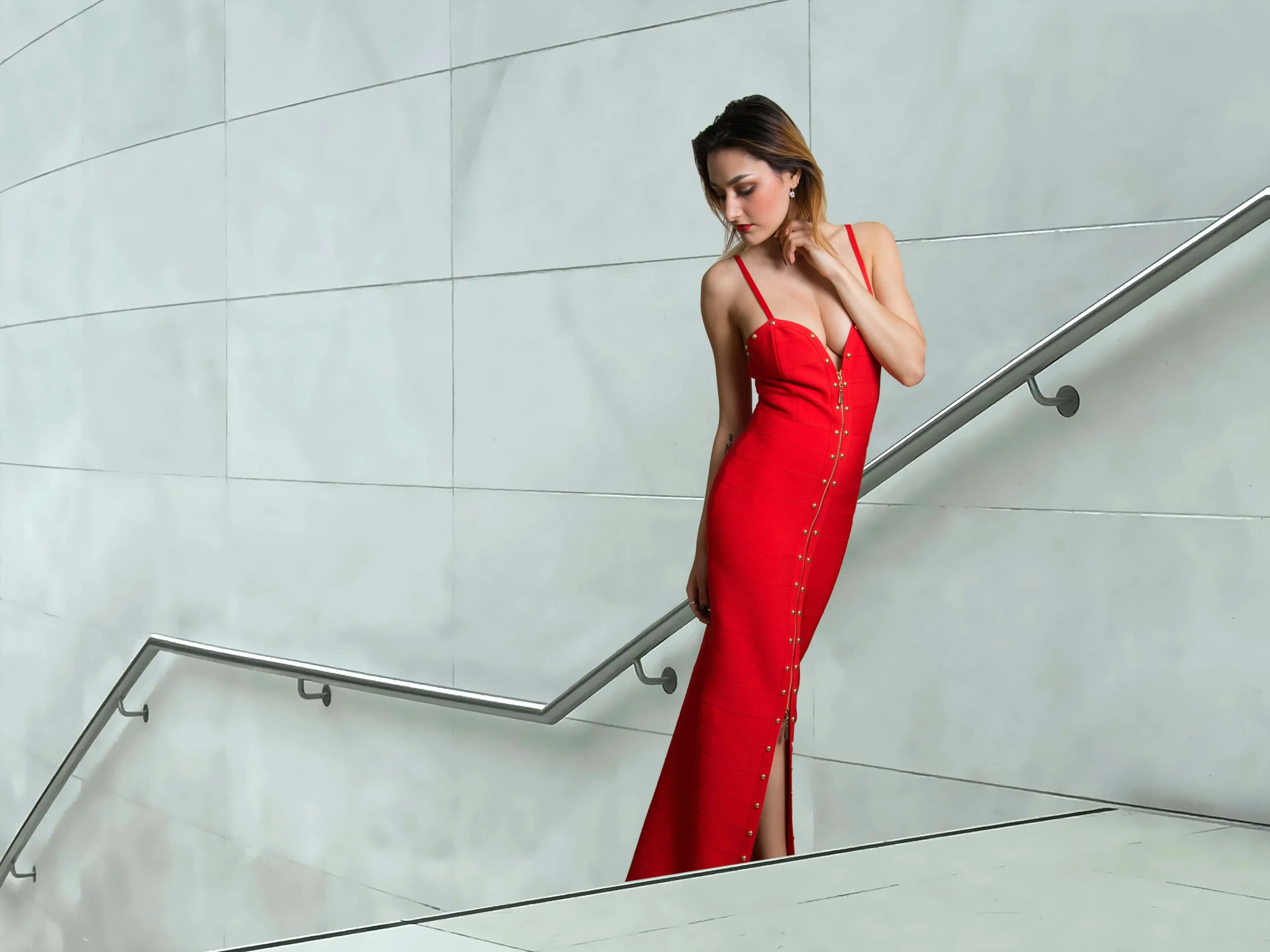 Why Successful Men Choose Escorts over Sugar Babies