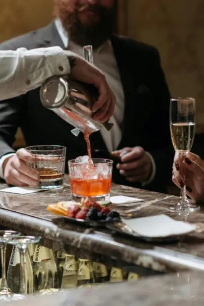 Escort Tips: How to Be the Perfect Party Girl